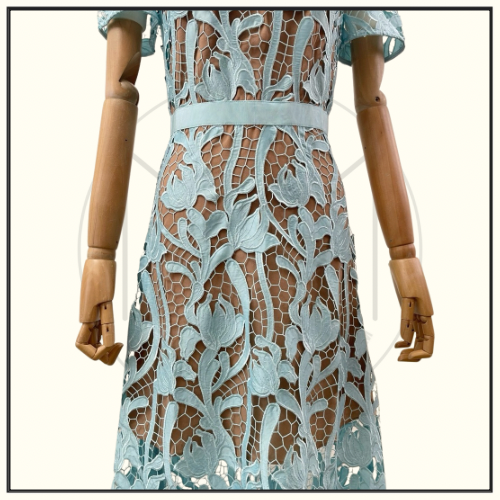LACE MIDI DRESS