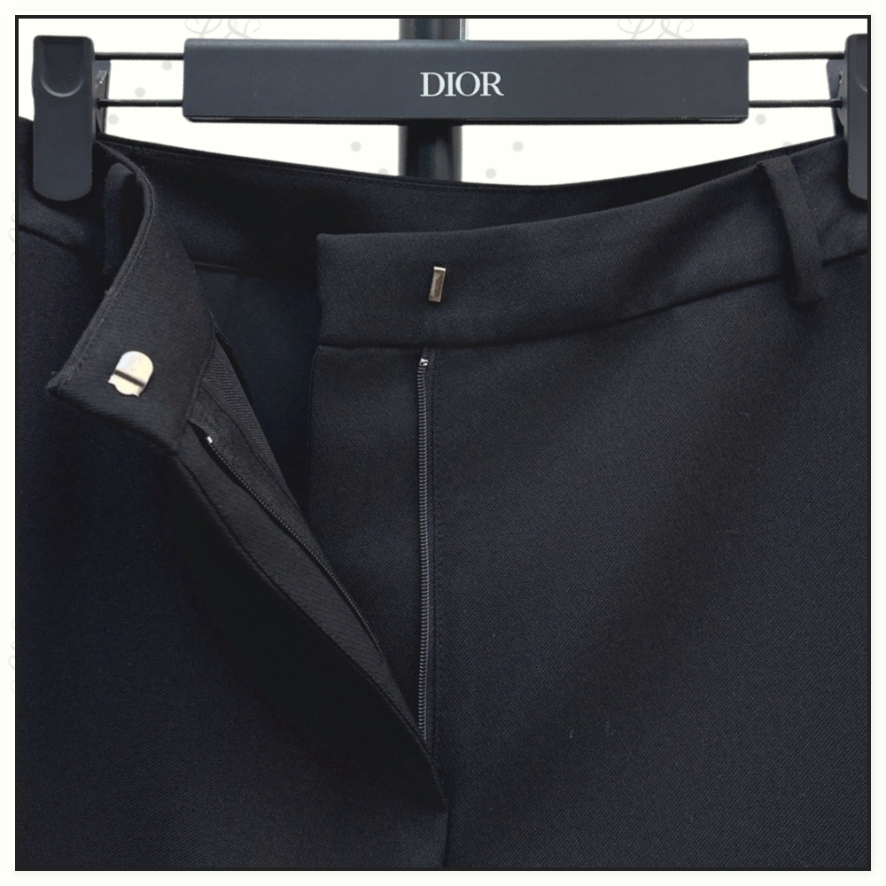 VIRGIN WOOL FITTED JACKET & BERMUDA PANTS