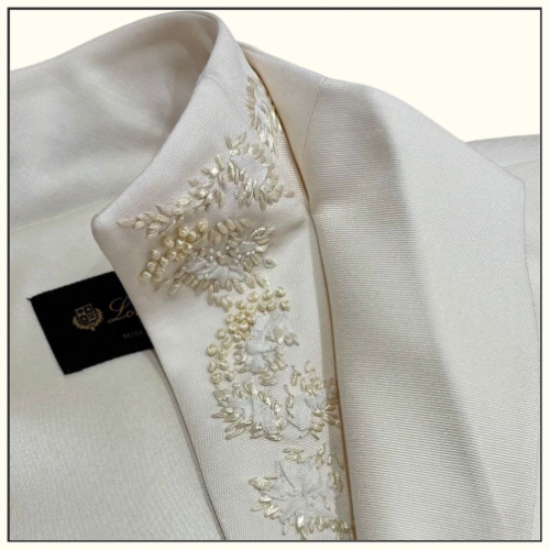 SEQUINED EMBELLISHMENTS HIGH COLLAR TOP