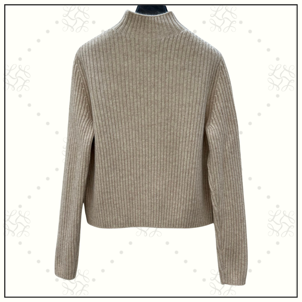 CASHMERE SWEATER