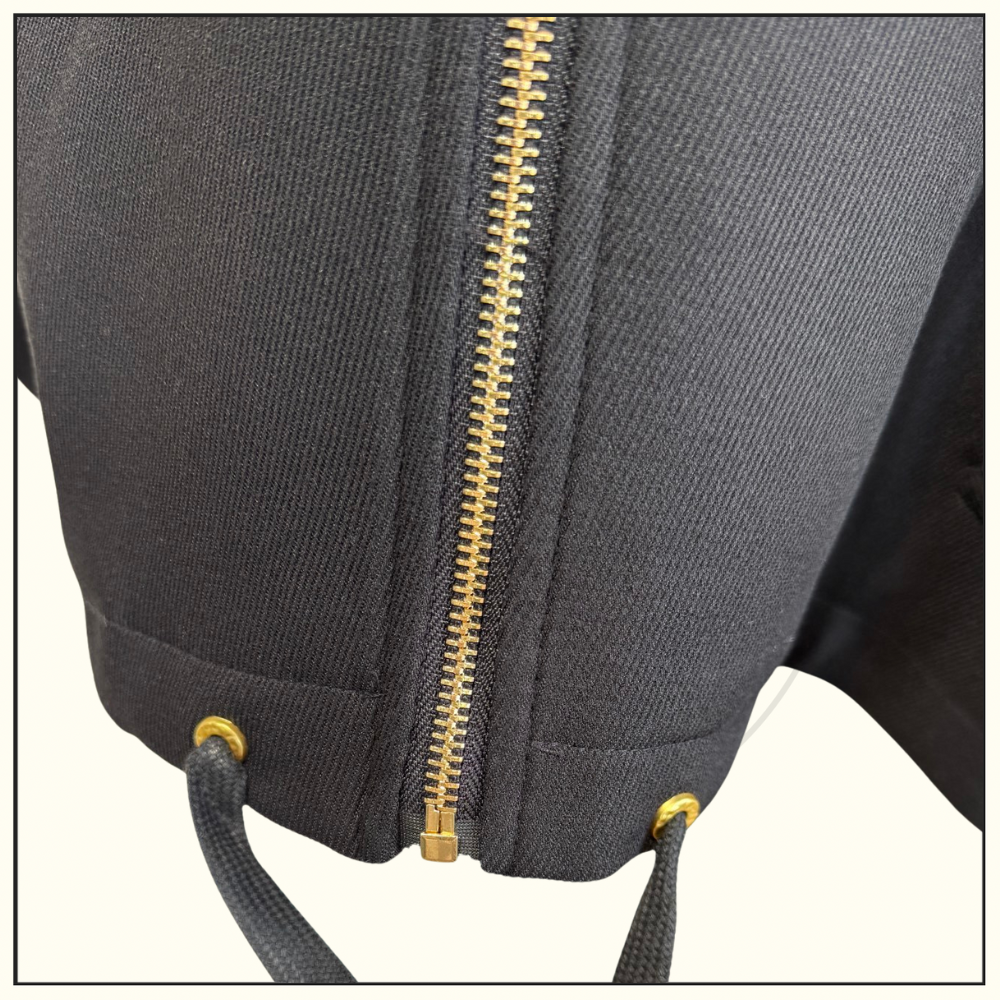 ZIPPY CAPE