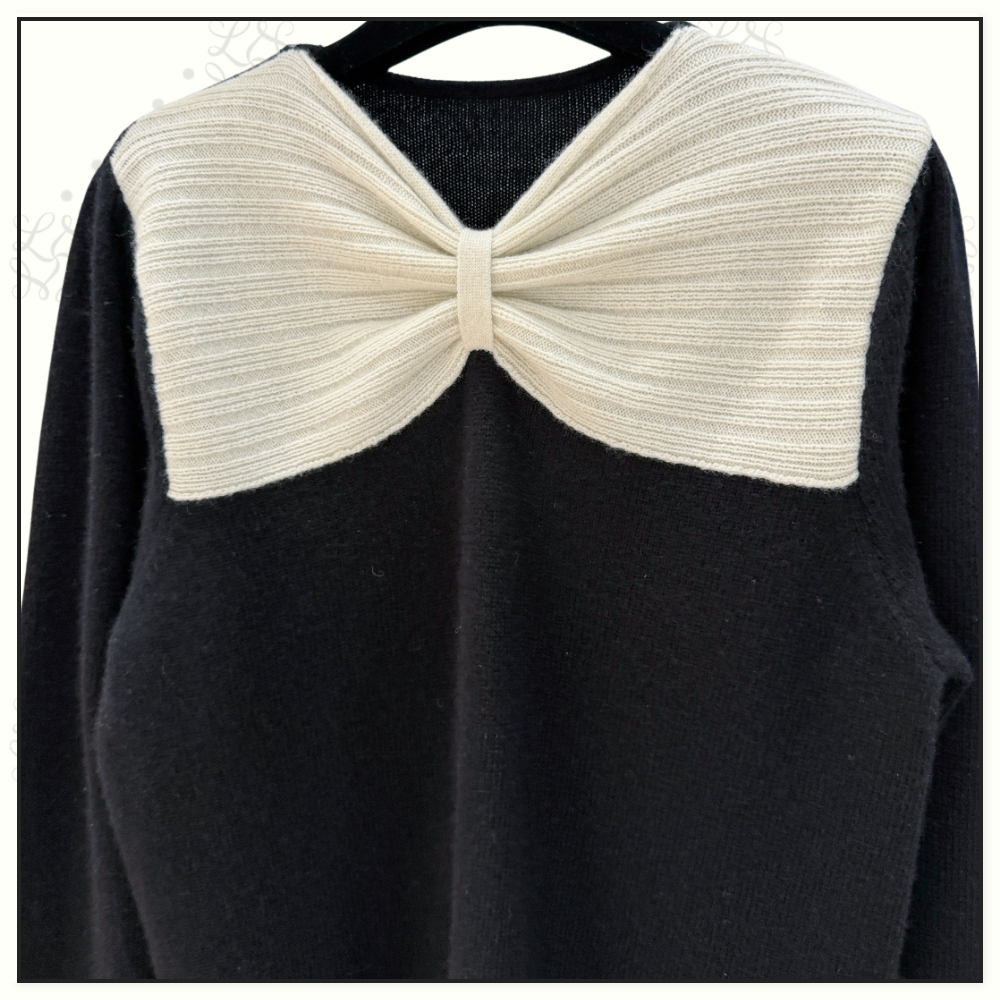 VIRGIN WOOL BOW DETAIL SWEATER