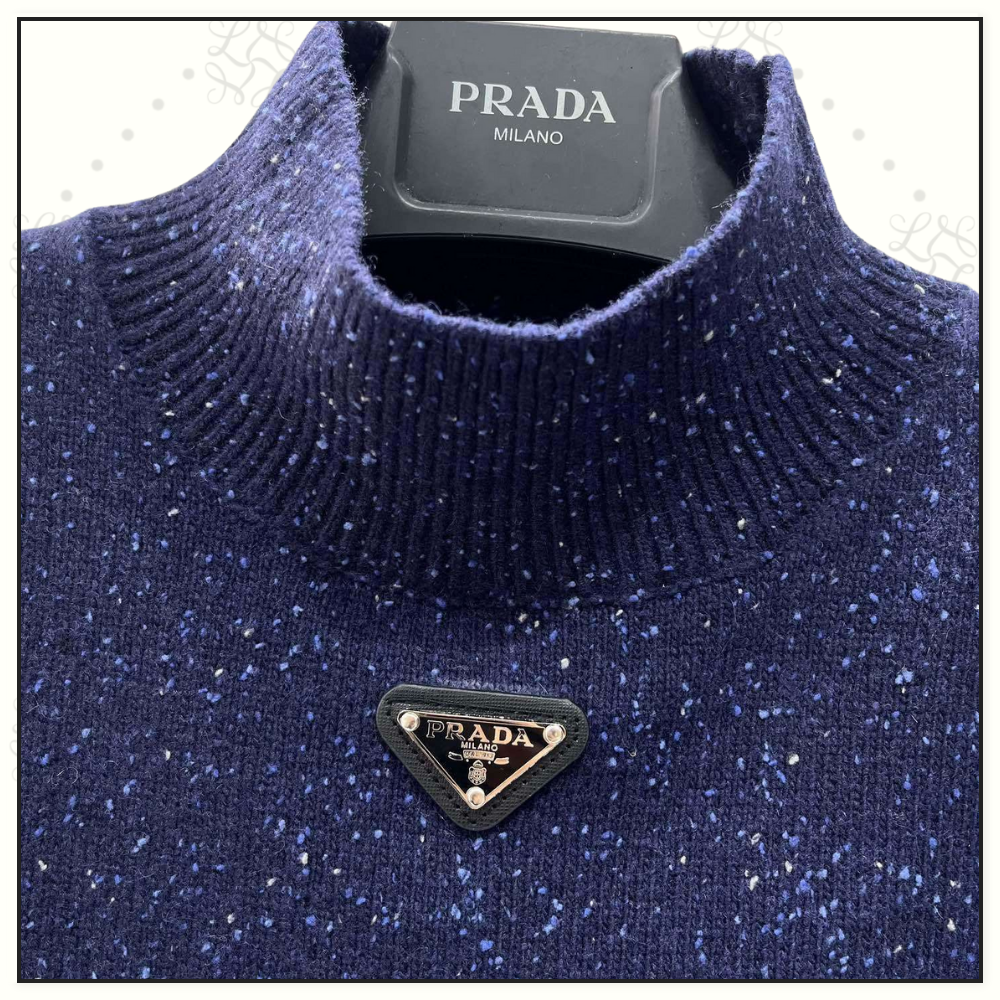 WOOL CASHMERE BLEND TURTLENECK