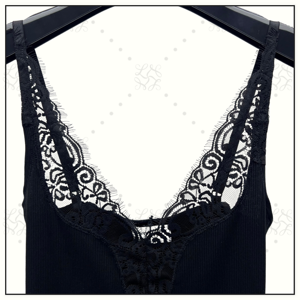 CAMISOLE & PENCIL SKIRT