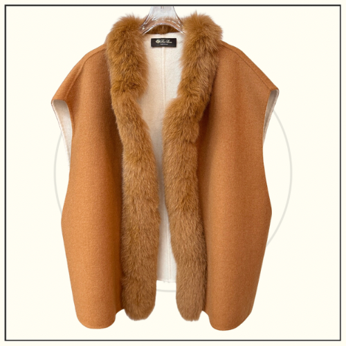 CASHMERE BLEND VEST WITH FOX FUR COLLAR