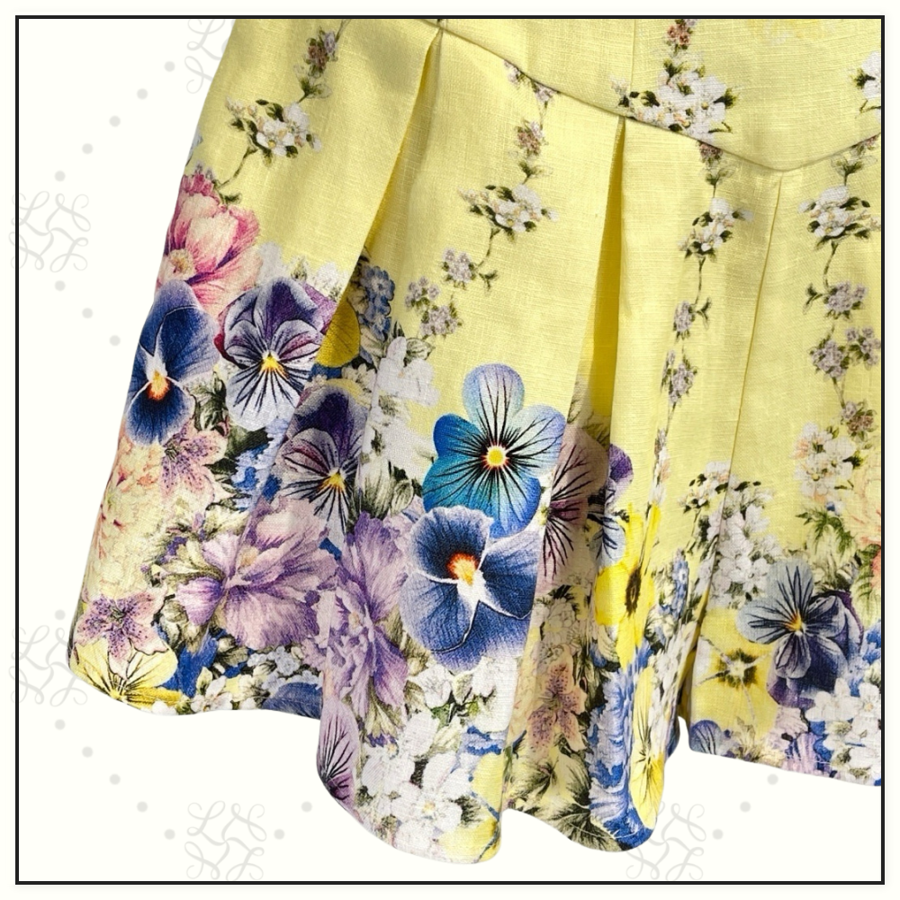 COLD SHOULDER RUFFLE TOP & CORSET SHORT