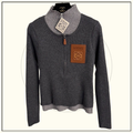 HALF ZIP TURTLENECK