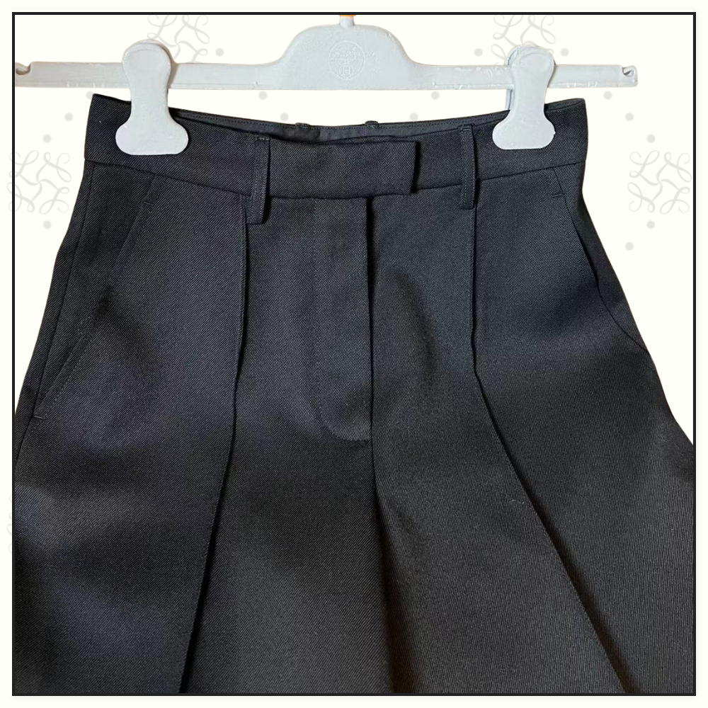 HIGH WAISTED WOOL BLEND SHORT