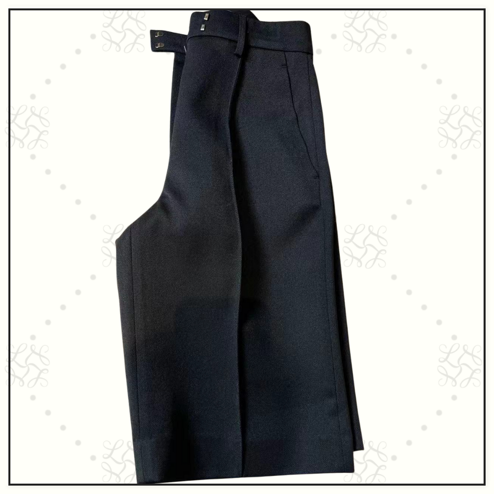 HIGH WAISTED WOOL BLEND SHORT