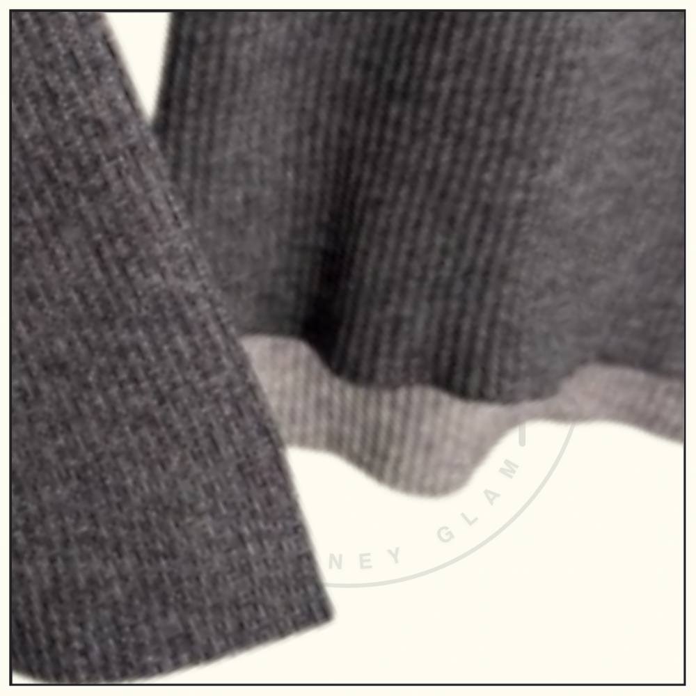 HALF ZIP TURTLENECK