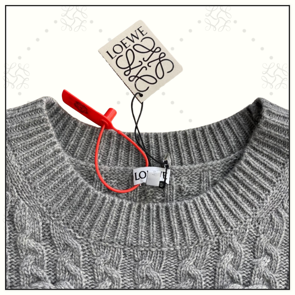 ANAGRAM WOOL CABLE KNIT SWEATER