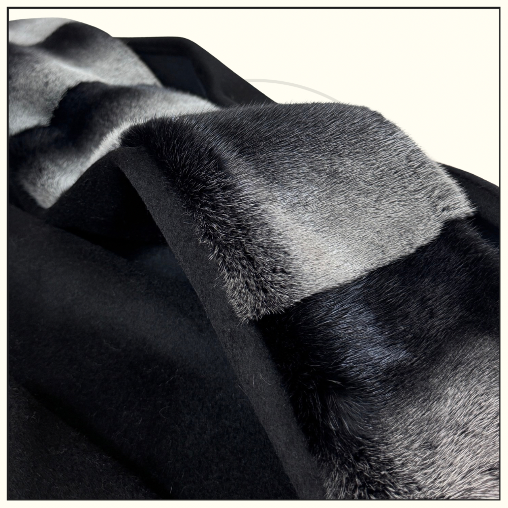 CASHMERE COAT WITH MINK COLLAR