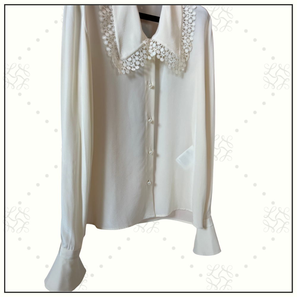 SILK AND LACE SHIRT WITH BOW TIE