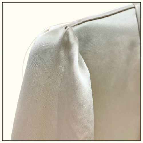 BOW TiE SILK BLOUSE