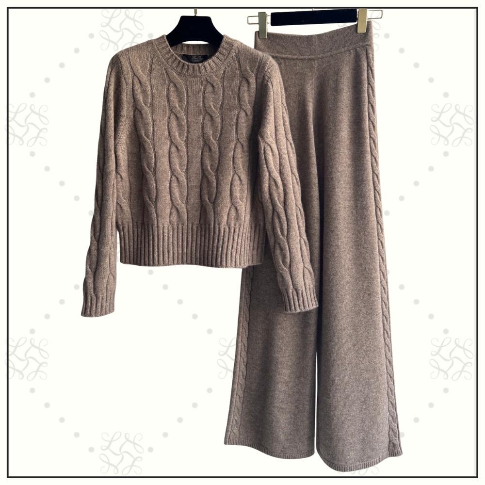 NAPIER BABY CASHMERE SWEATER & TROUSERS