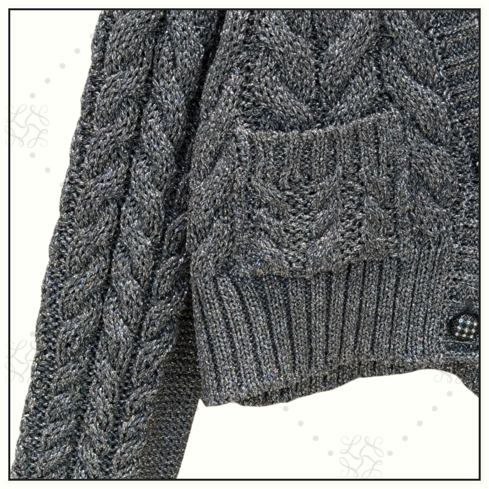 CROPPED CABLE KNIT CARDIGAN