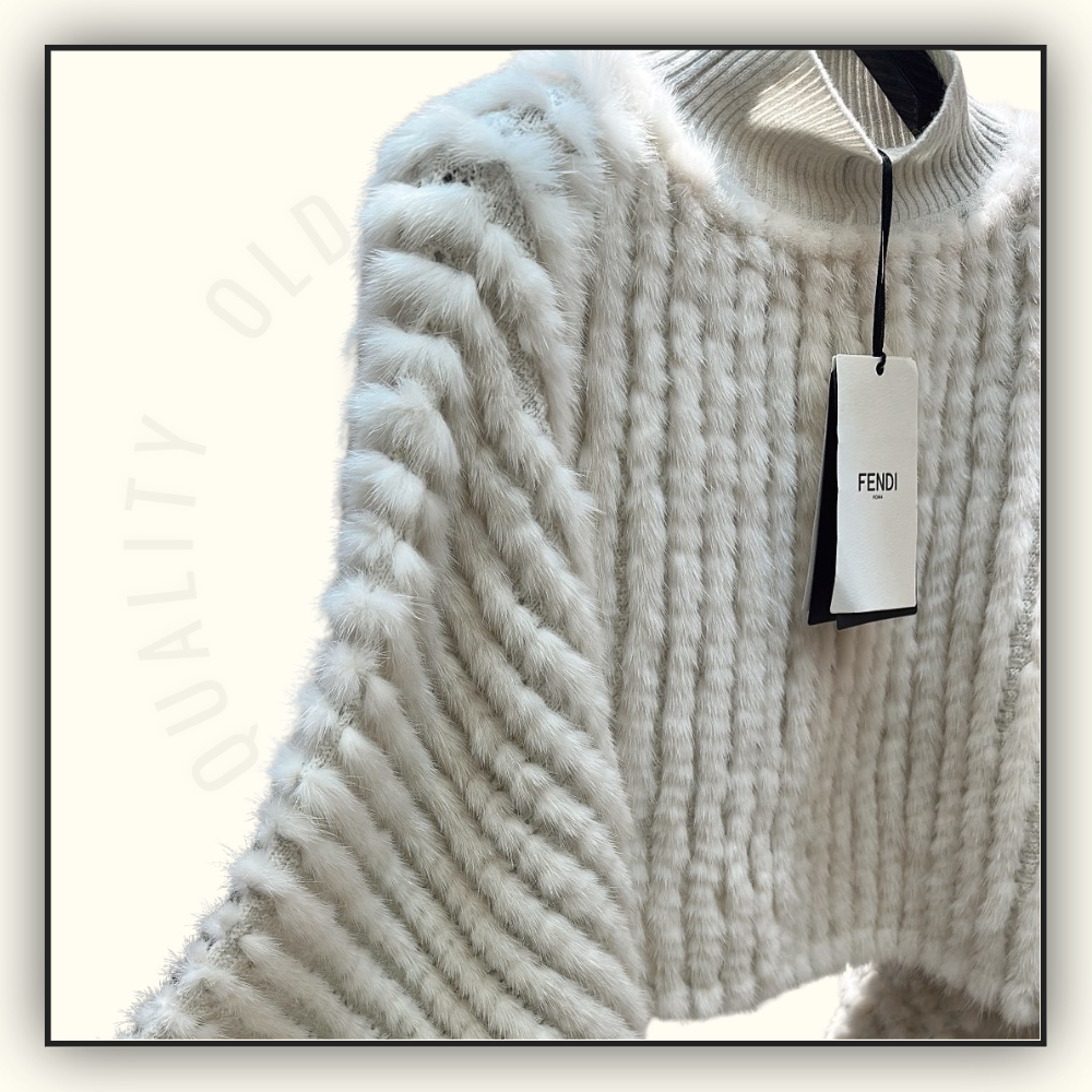 MINK FUR CROPPED SWEATER