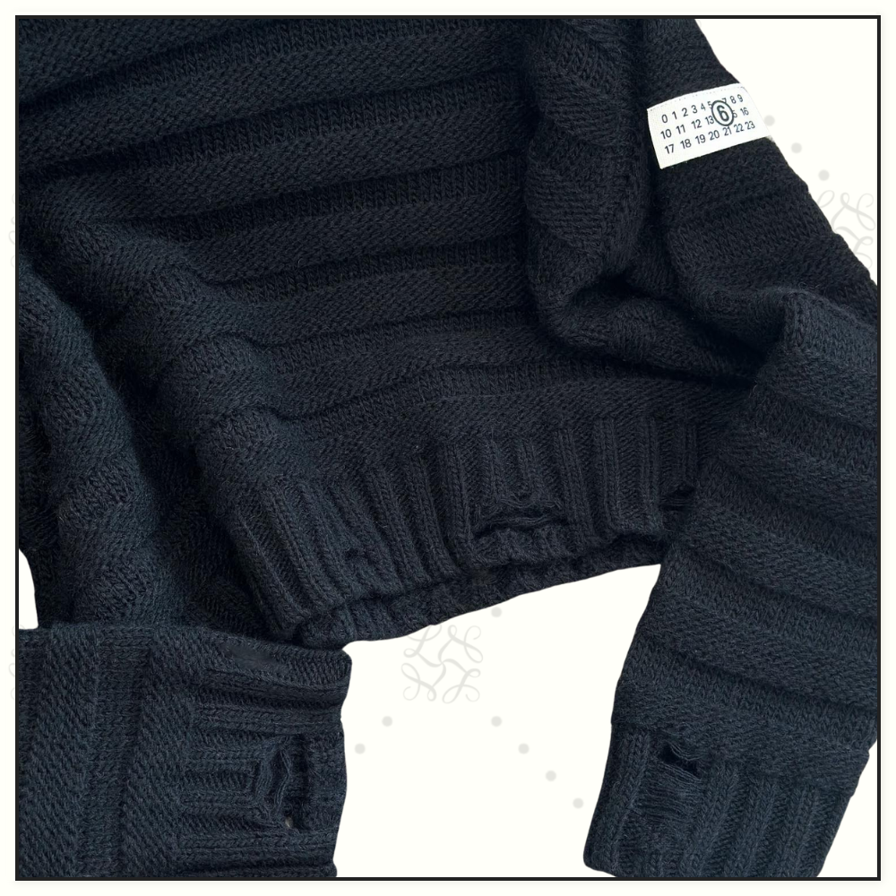 DISTRESSED WOOL SWEATER