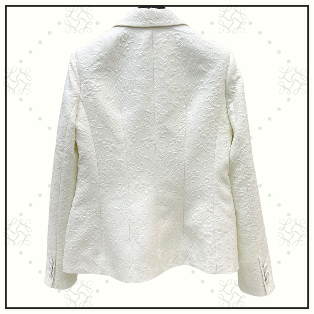 FITTED JACKET & FLARED SKIRT