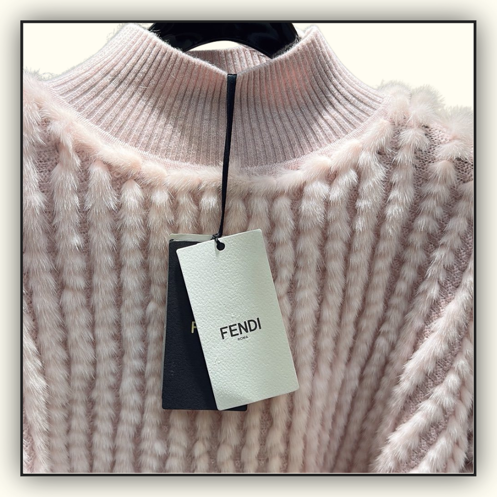 MINK FUR CROPPED SWEATER