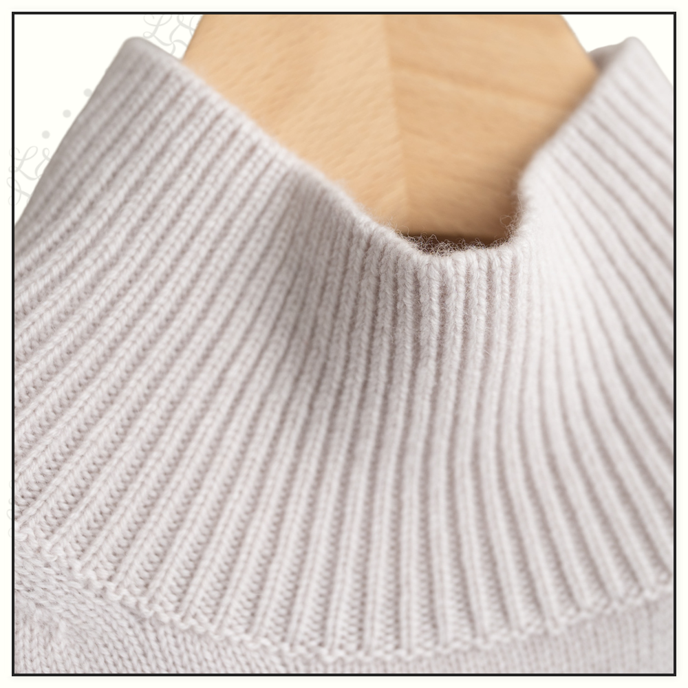 WOOL CASHMERE TURTLENECK