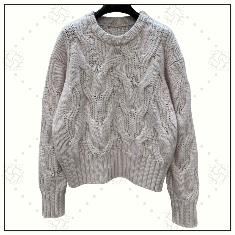 WOOL CABLE KNIT SWEATER