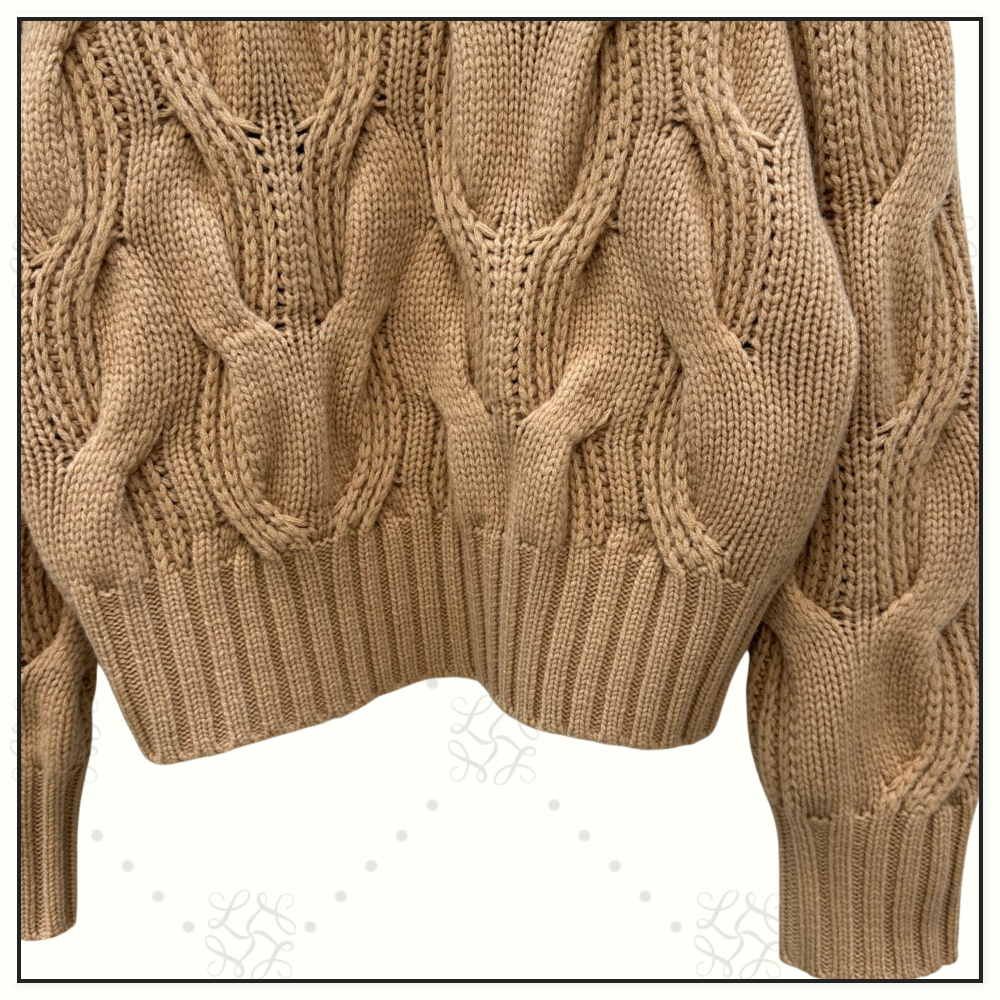 WOOL CABLE KNIT SWEATER