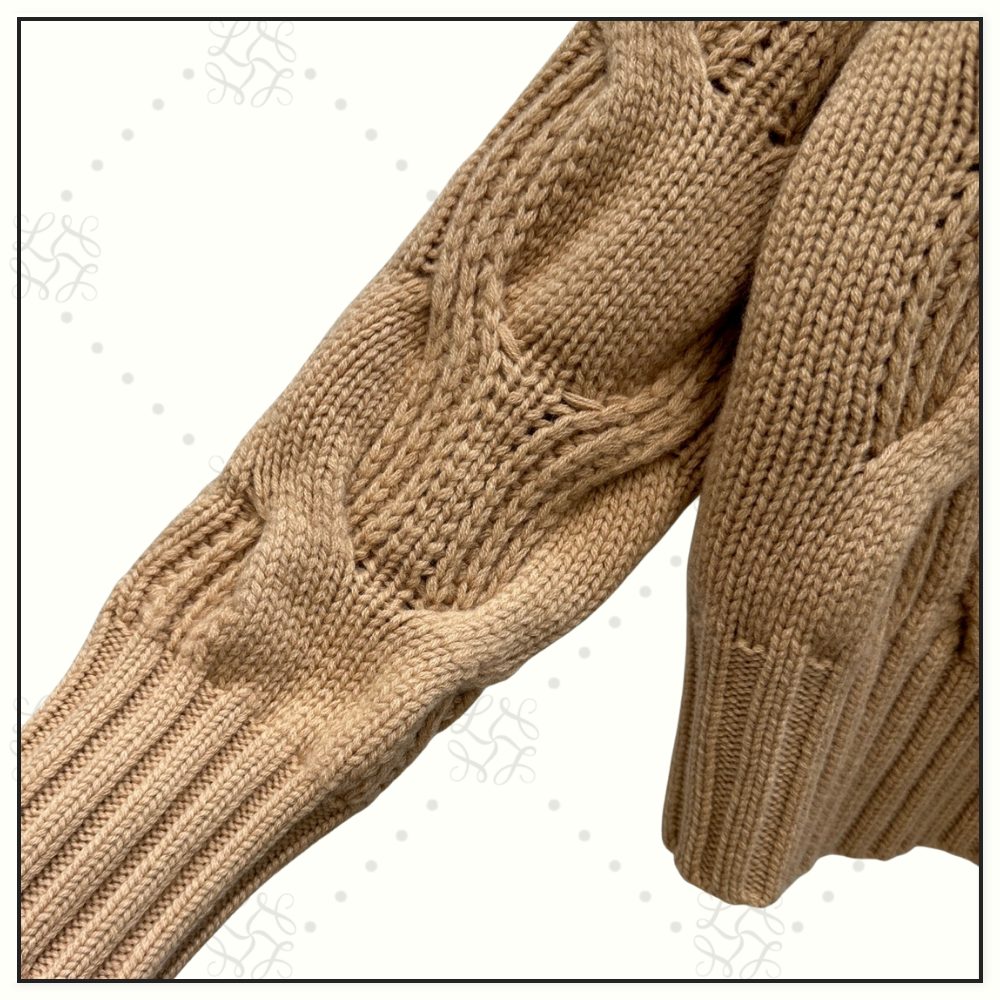 WOOL CABLE KNIT SWEATER