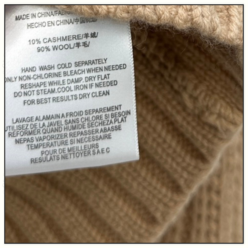 WOOL CABLE KNIT SWEATER