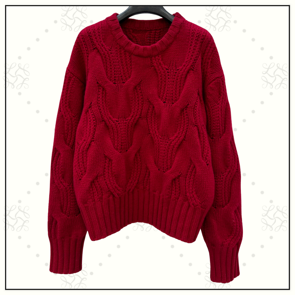 WOOL CABLE KNIT SWEATER