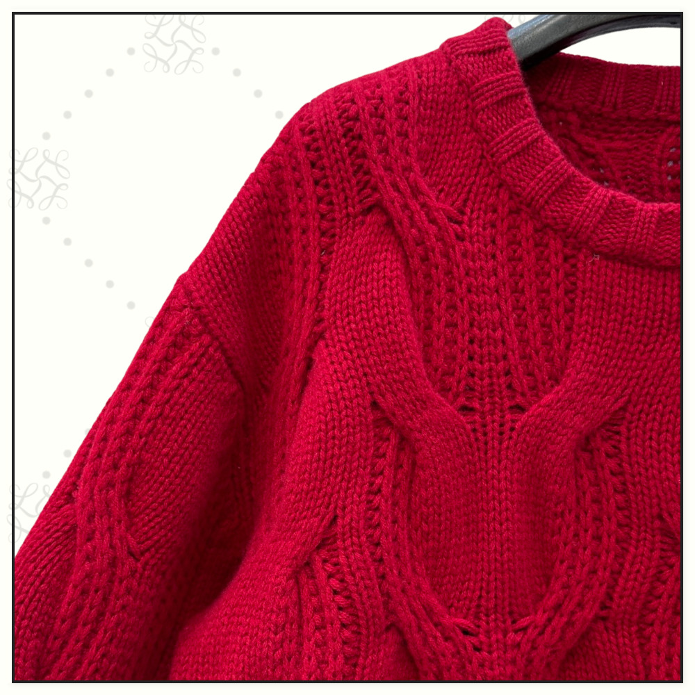 WOOL CABLE KNIT SWEATER