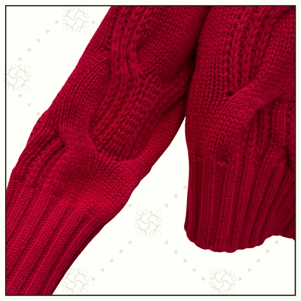 WOOL CABLE KNIT SWEATER