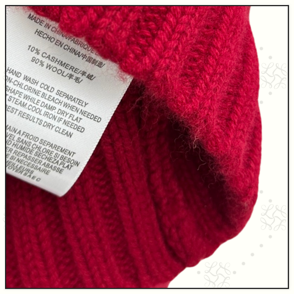 WOOL CABLE KNIT SWEATER