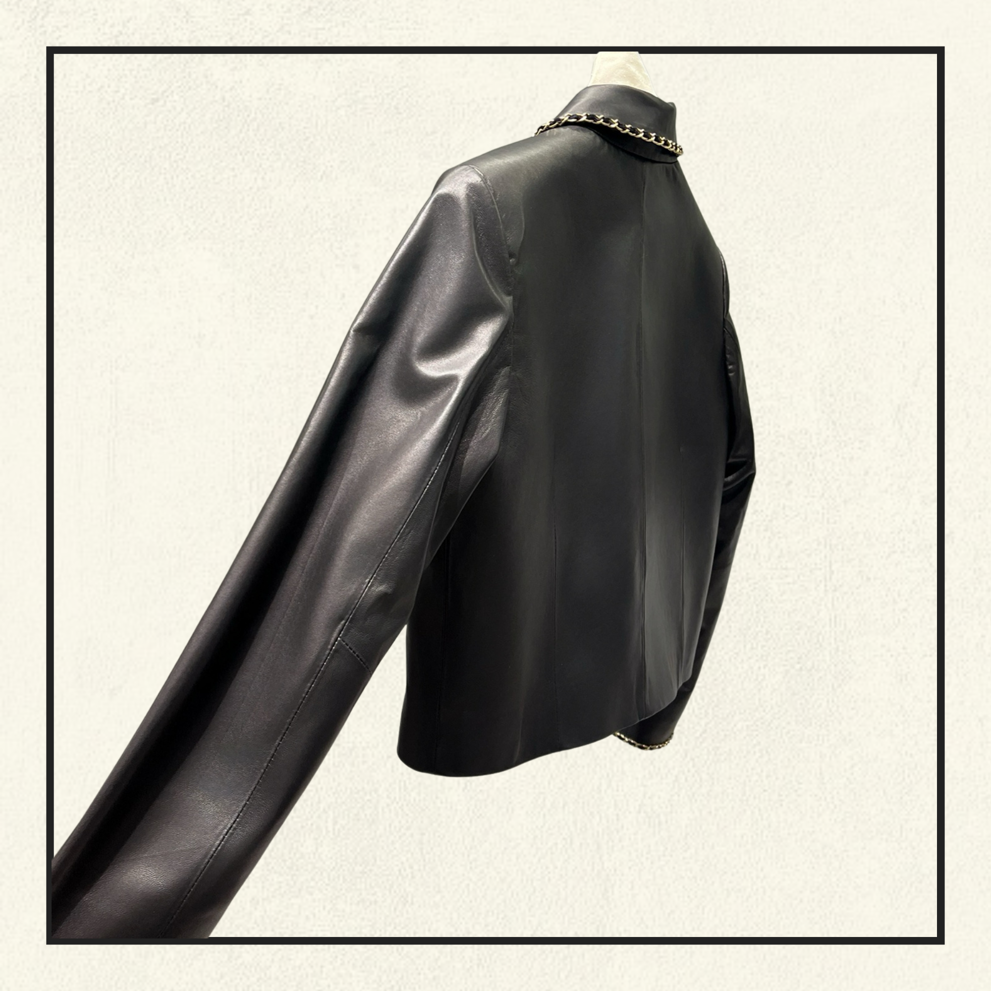 SHEEPSKIN JACKET