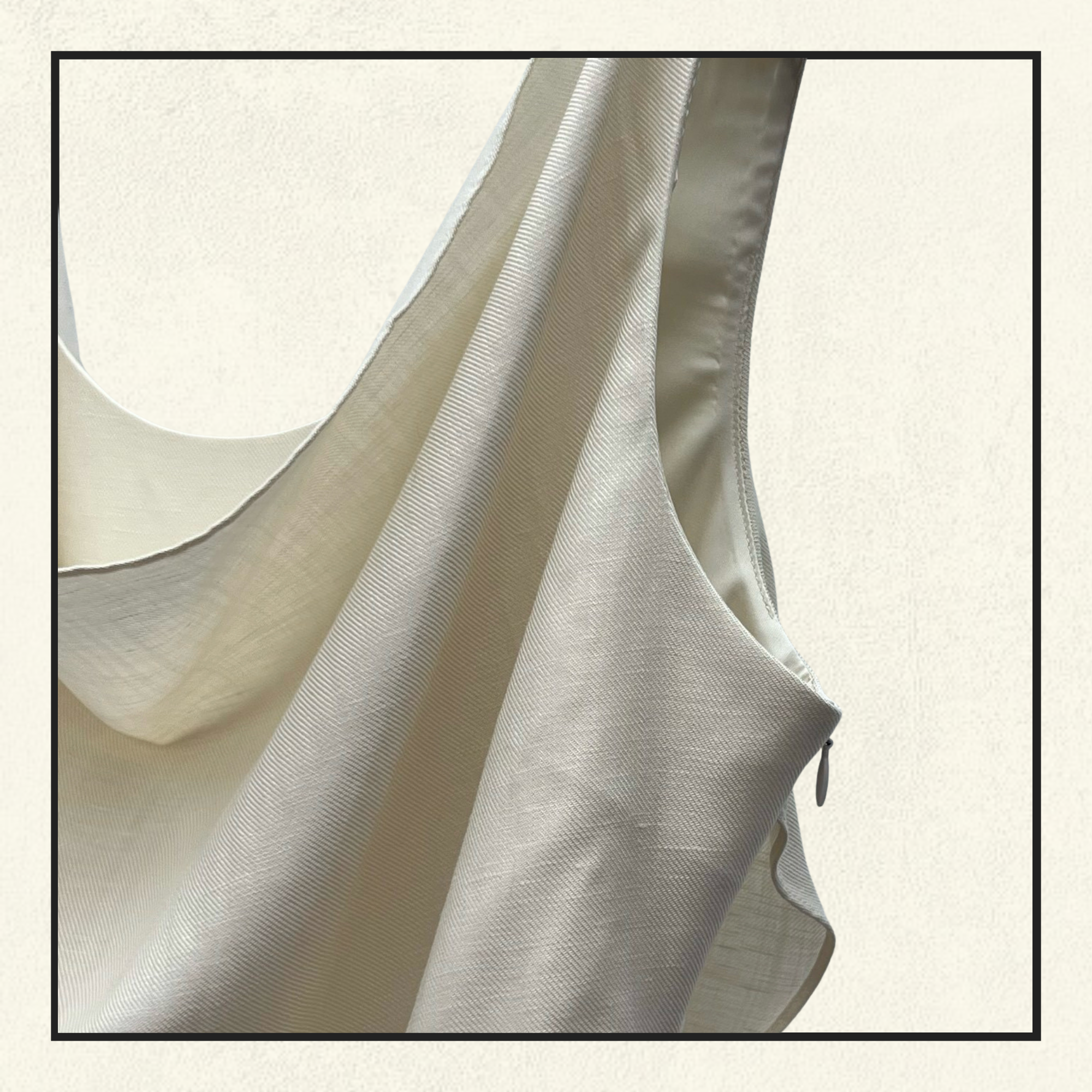 LINEN BLEND TWILL TOP
