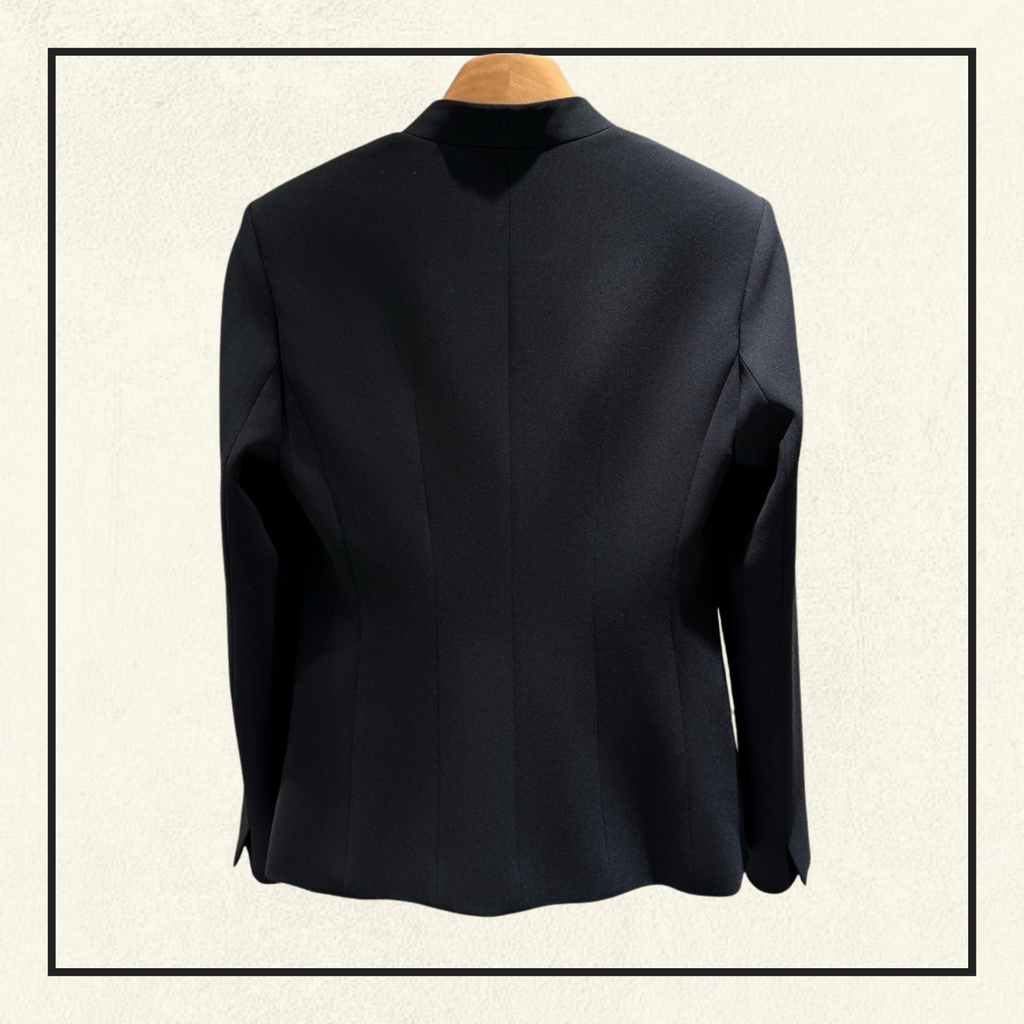 COLLARLESS BLAZER