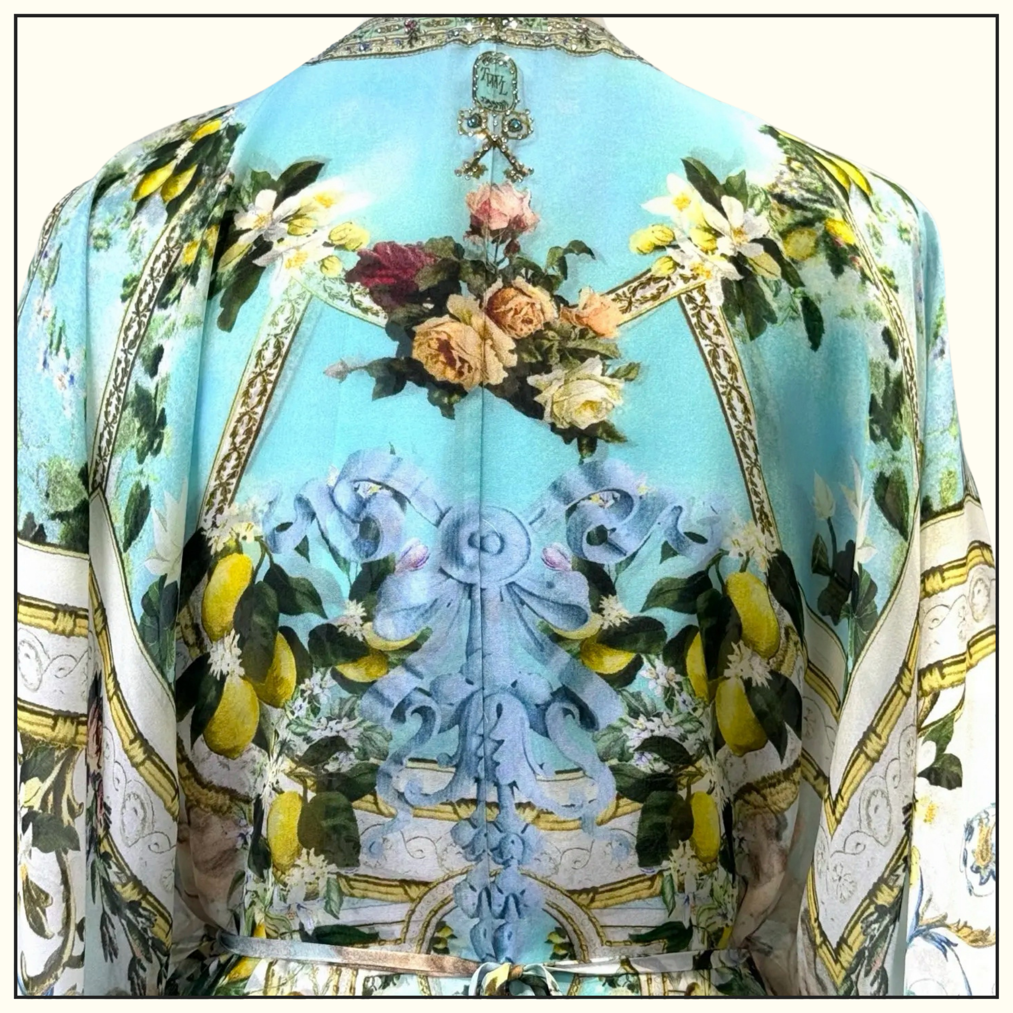LONG KAFTAN WITH WAIST DETAIL