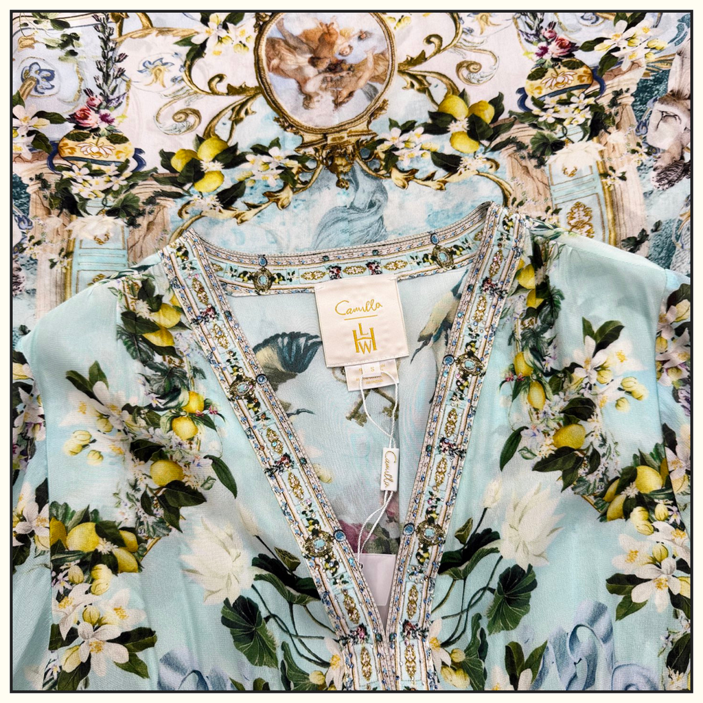 FLARED SLEEVE DRESS