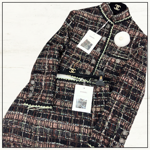 TWEED JACKET & SKIRT