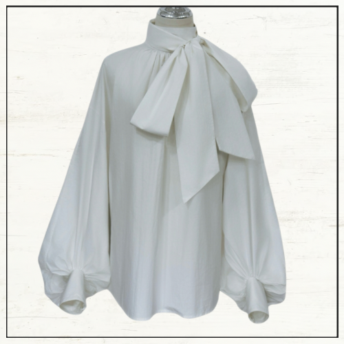 HYPNOTIC PUSSYBOW TOP