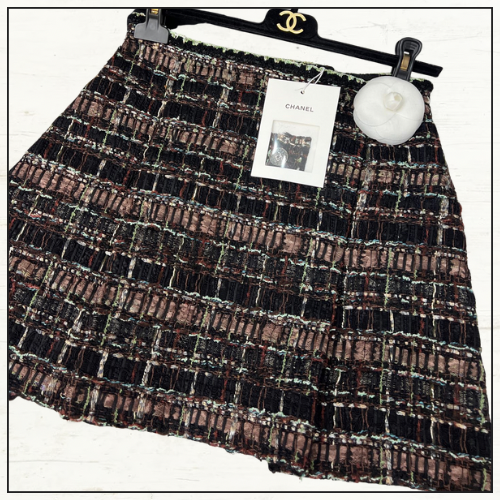 TWEED JACKET & SKIRT