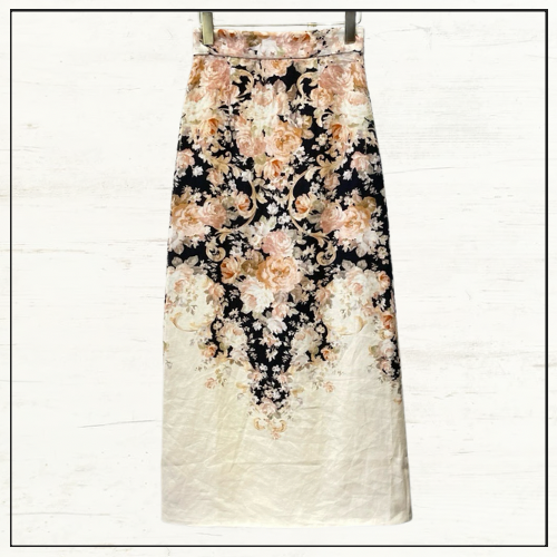 ILLUSTRATION BODY SHIRT & PENCIL SKIRT
