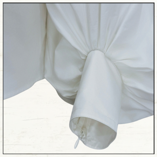 HYPNOTIC PUSSYBOW TOP