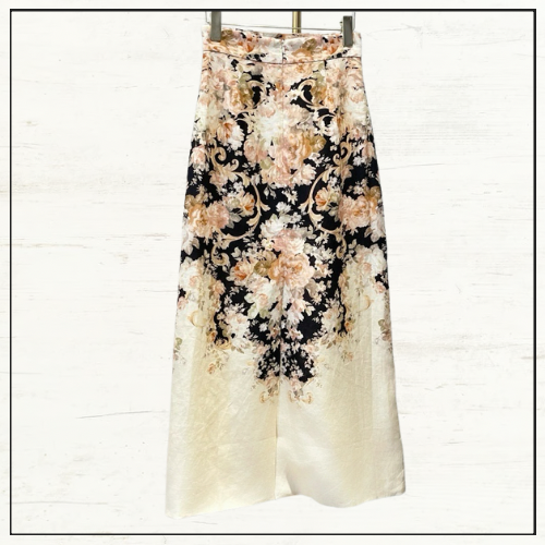 ILLUSTRATION BODY SHIRT & PENCIL SKIRT