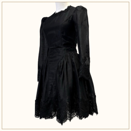 HYPNOTIC LACE TRIM MINI DRESS