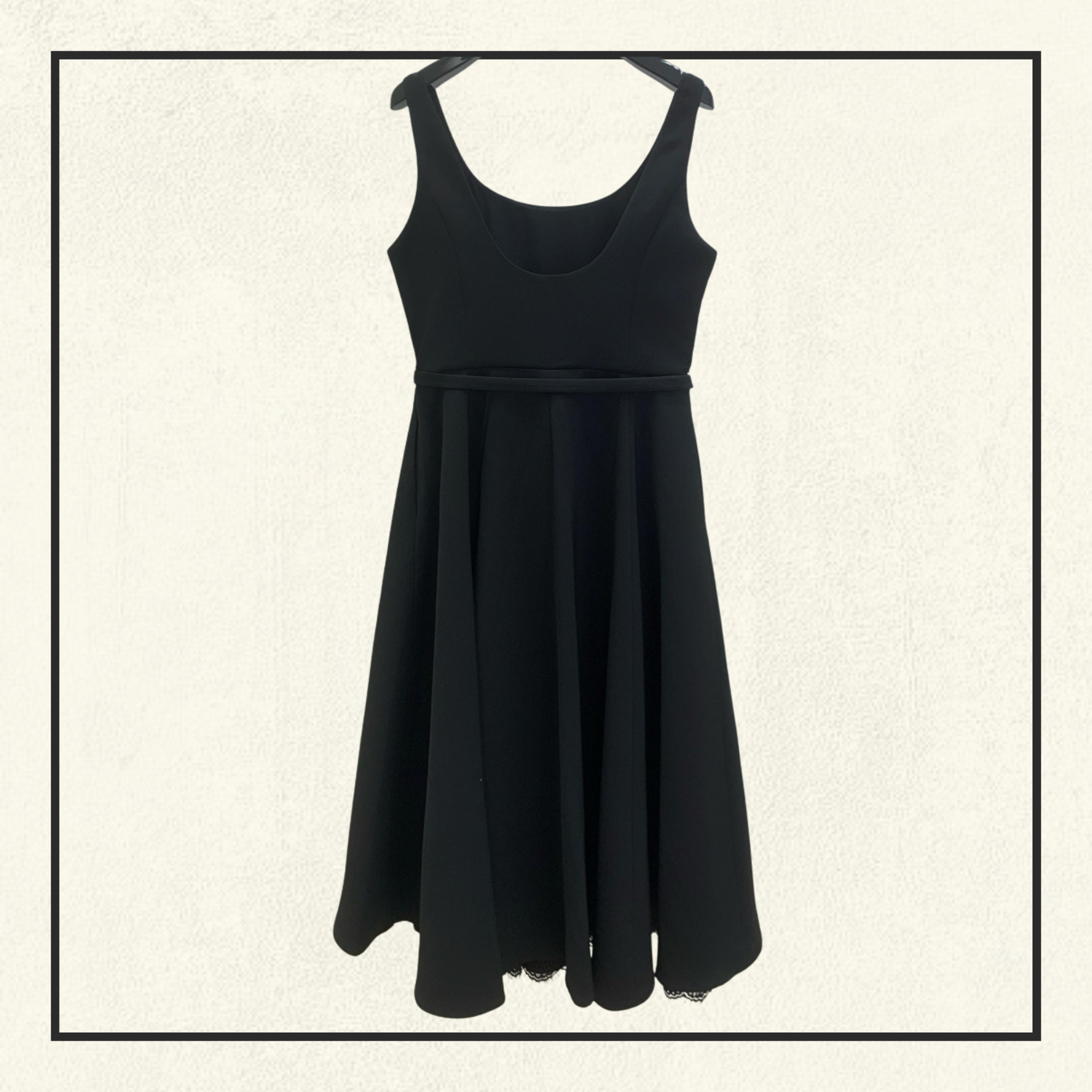MID LENGTH BELTED DRESS