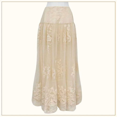 HYPNOTIC TIERED LACE BLOUSE & SKIRT