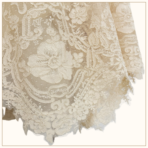HYPNOTIC TIERED LACE BLOUSE & SKIRT