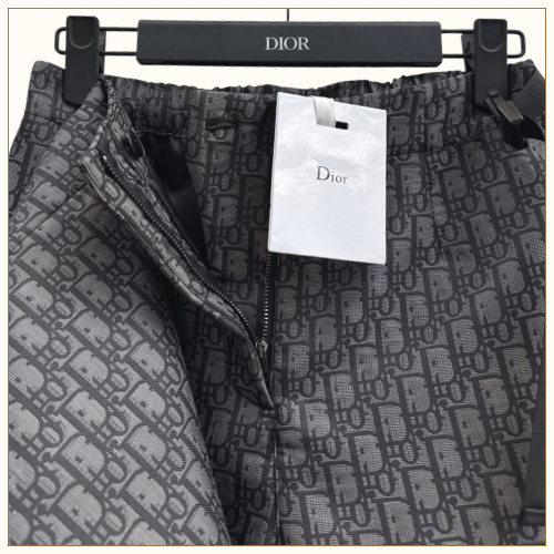 WATERPROOF HOODED JACKET & SKORT