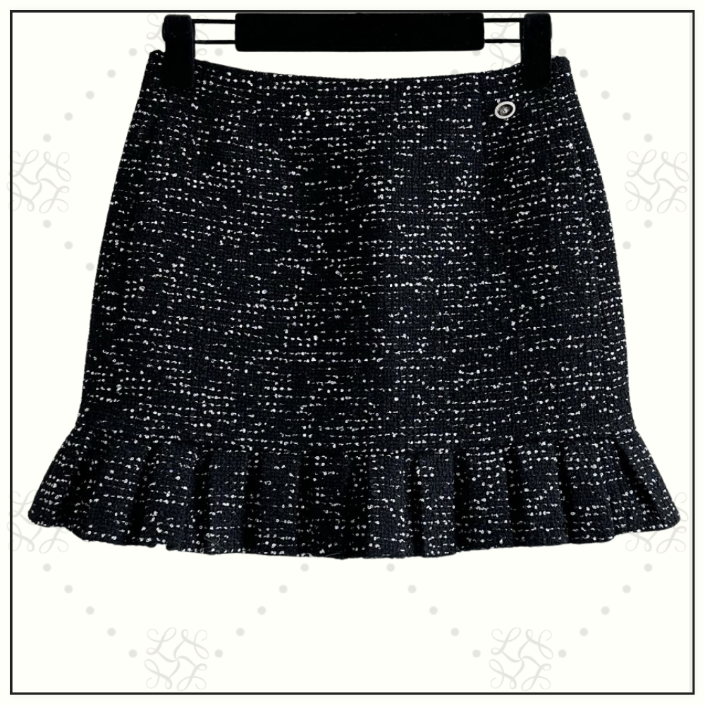 TWEED JACKET & MINI SKIRT